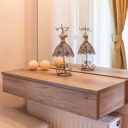 Apartamento Mandani *