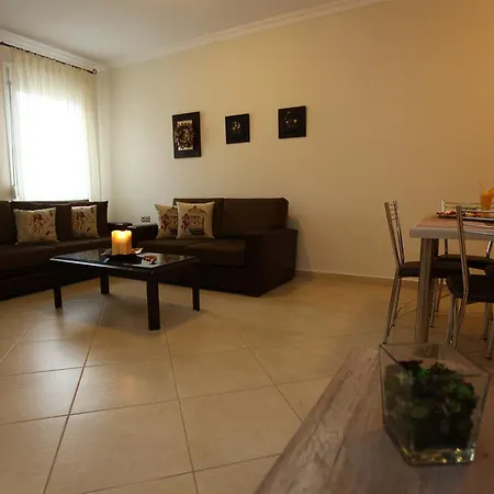 Mandani Apartment