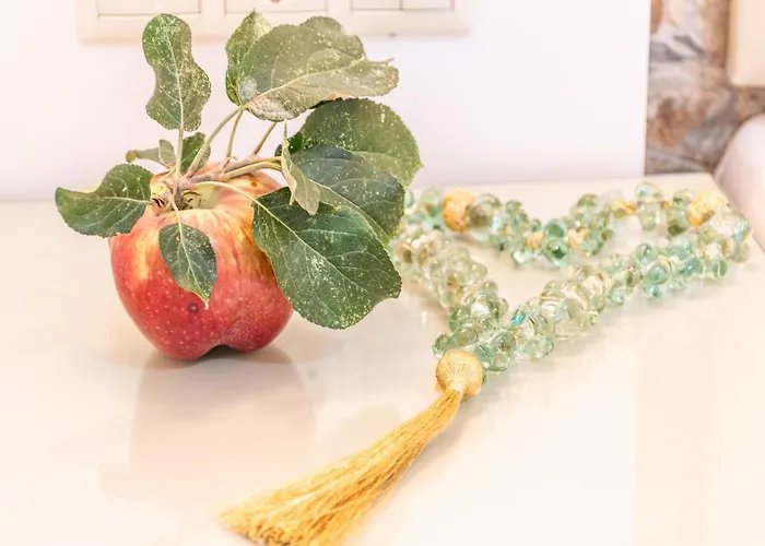 アパート Mandani