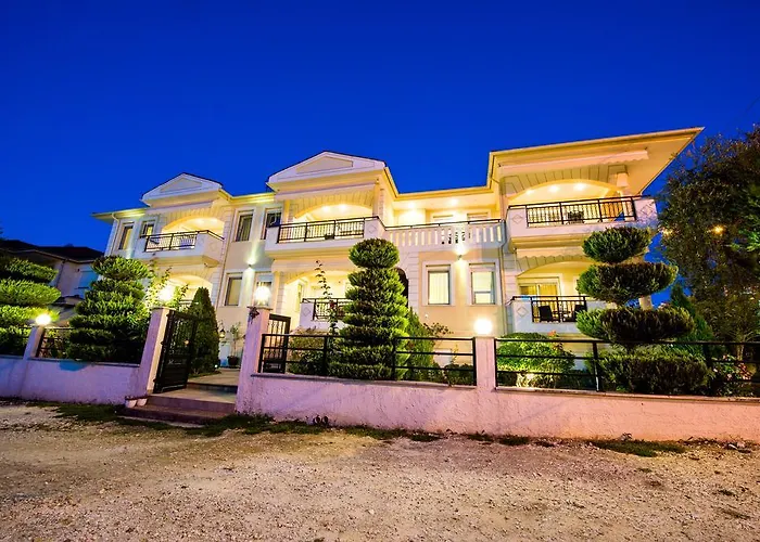 アパート Mandani タソス