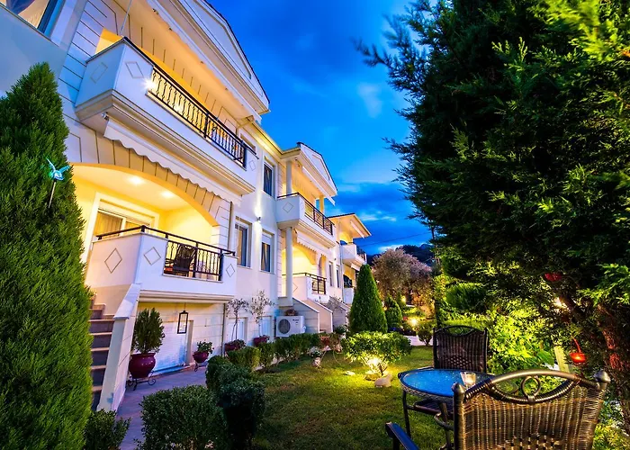 アパート Mandani