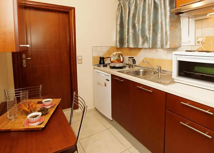 アパート Mandani *